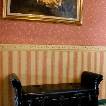 Gasthuis Eddyrooms 2*