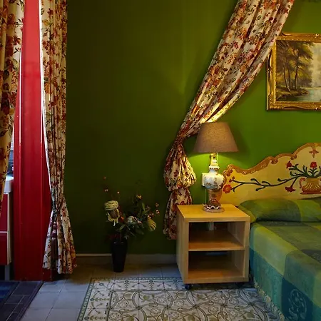 Guest house Eddyrooms